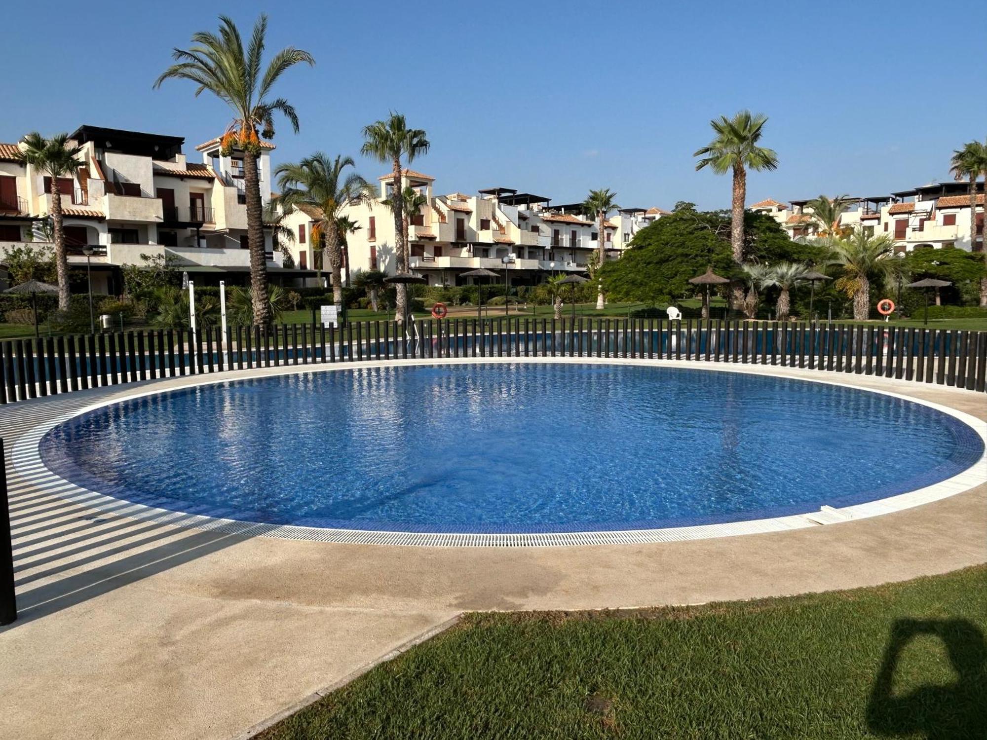 Jardines Nuevo Vera Bajo 2 Dormitorios Vistas Al Mar Luaran gambar